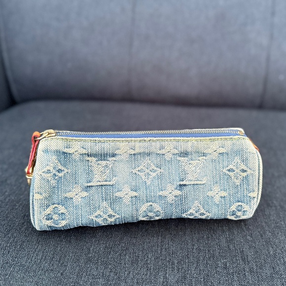 Louis Vuitton Denim Trousse GM Zip Pouch - Picture 13 of 15